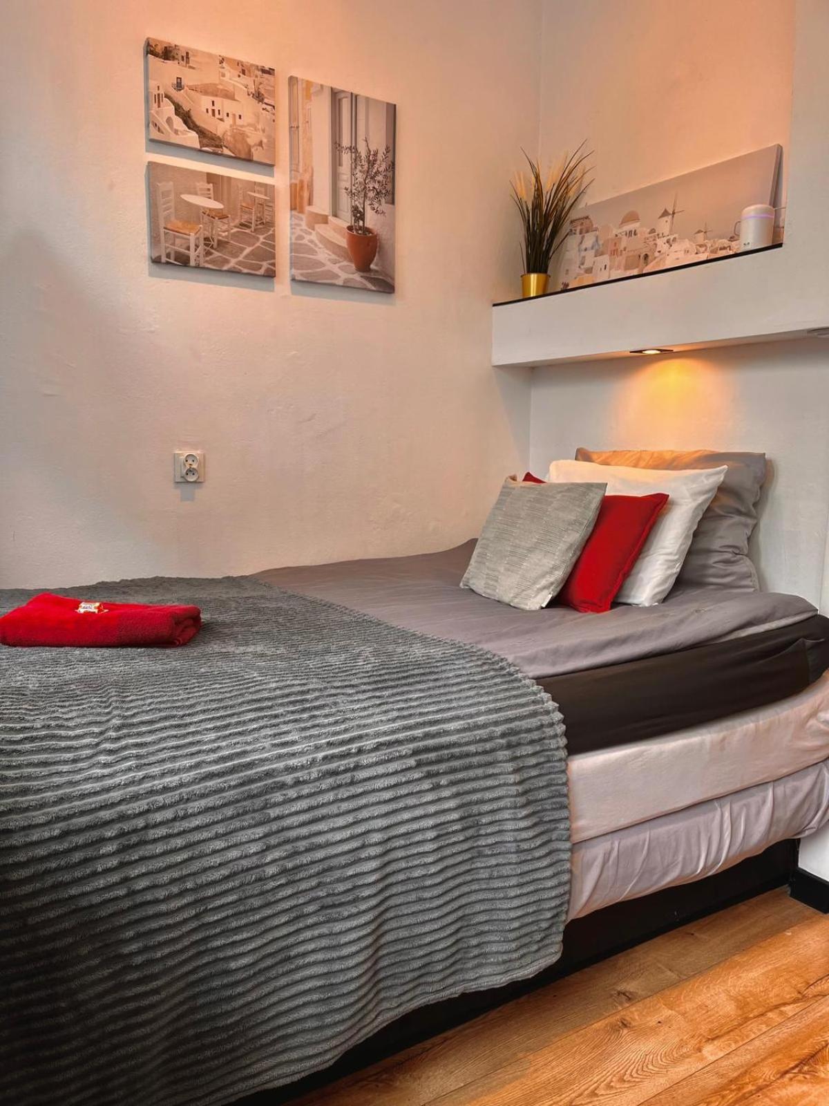 Petit 1 Bed Room Condo Warszawa Center Exterior photo